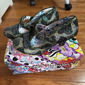 Super Cute Irregular Choice Sparkly Mary Janes! Never worn, size 41 (runs small)